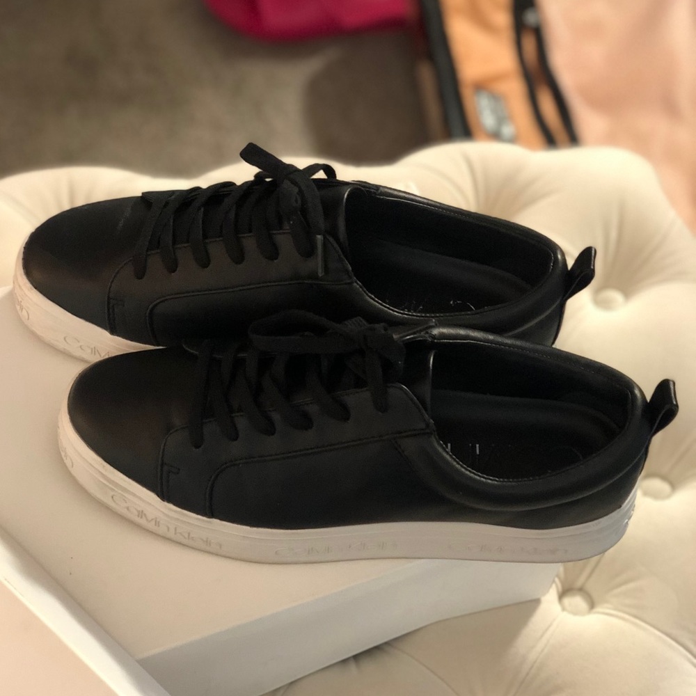 Calvin Klein Jaelee Nappa Size 10